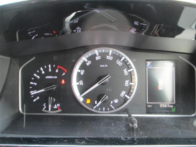 Toyota HIACE VAN 2024 8309214-8