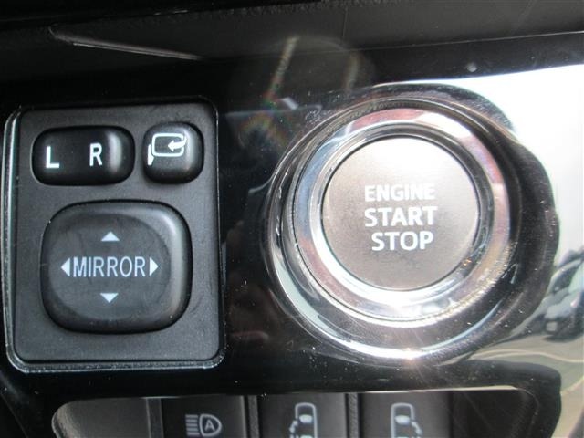 Toyota HIACE VAN 2024 8309214-9