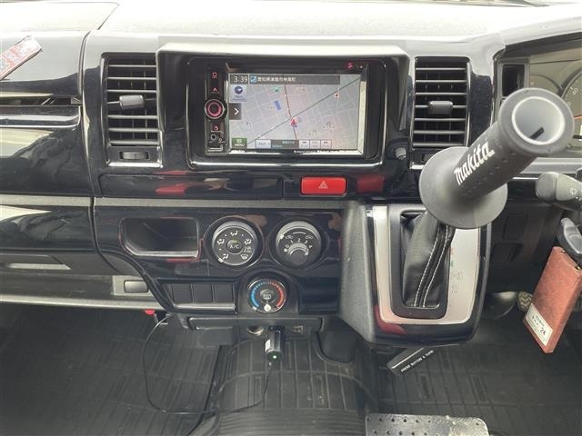Toyota HIACE VAN 2014 8309215-4