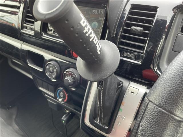 Toyota HIACE VAN 2014 8309215-6