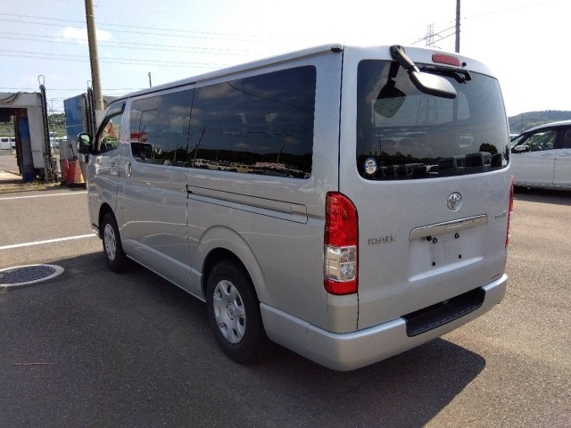 Toyota HIACE VAN 2021 8309718-2