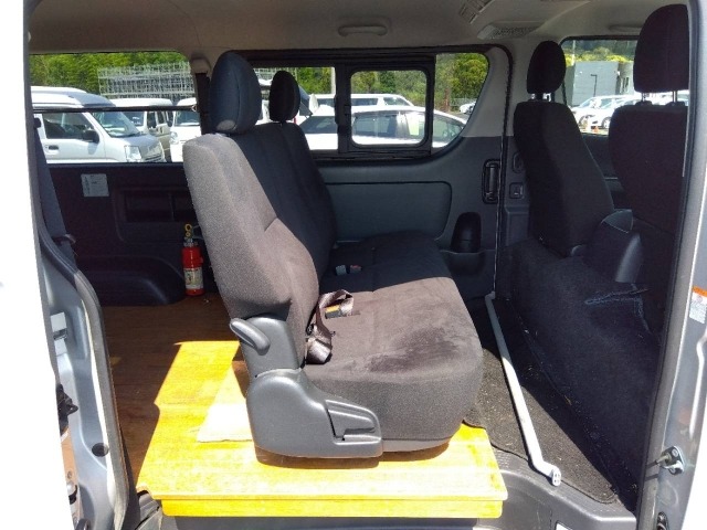 Toyota HIACE VAN 2021 8309718-4