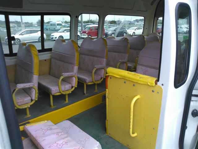 Toyota HIACE VAN 2013 8309742-9