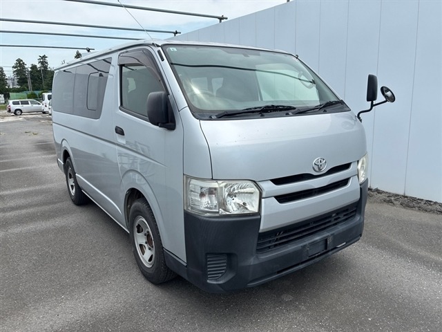 Toyota HIACE VAN 2014 8309825-0