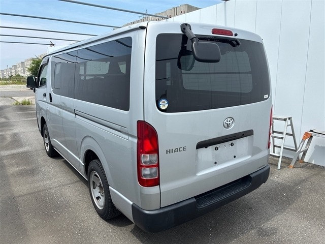 Toyota HIACE VAN 2021 8309835-1