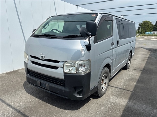 Toyota HIACE VAN 2014 8309836-10