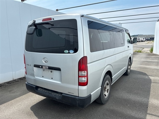 Toyota HIACE VAN 2014 8309836-9