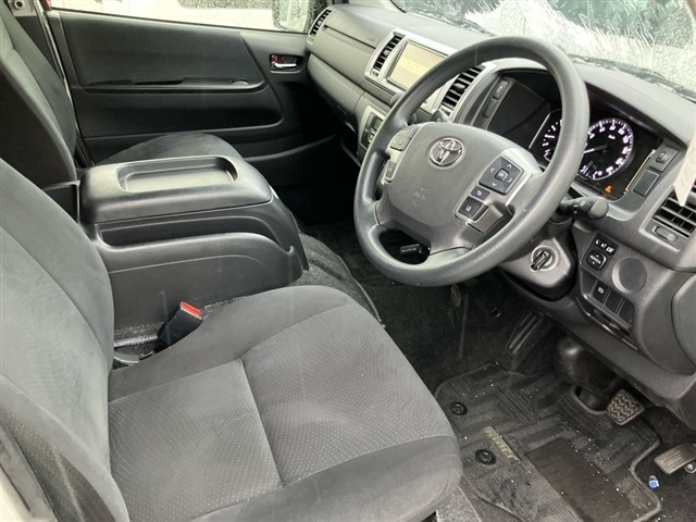 Toyota HIACE VAN 2021 8309848-5