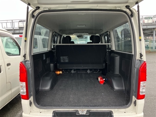 Toyota HIACE VAN 2021 8309848-8