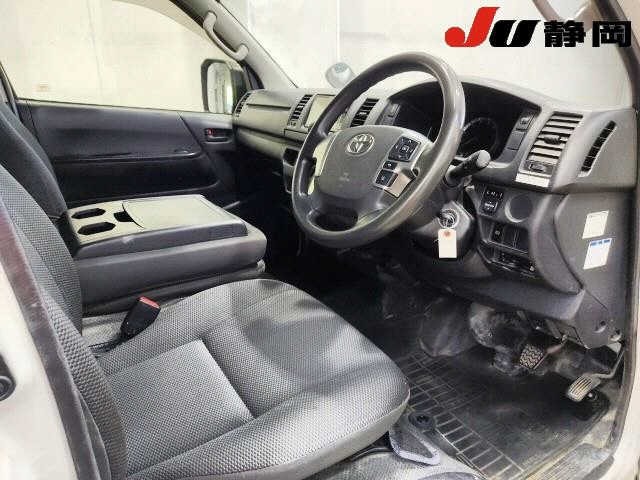 Toyota HIACE VAN 2020 8309872-3