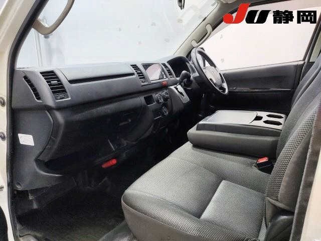 Toyota HIACE VAN 2020 8309872-6