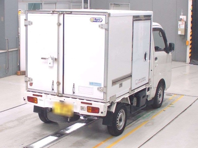Daihatsu HIJET TRUCK 2018 8316830-1