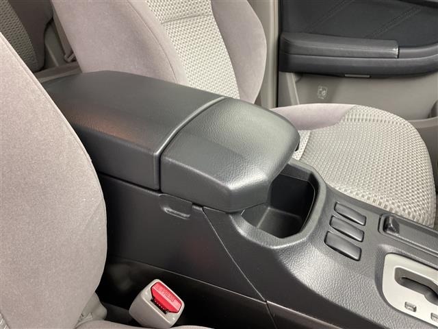 Toyota HILUX SURF 2008 8311604-6