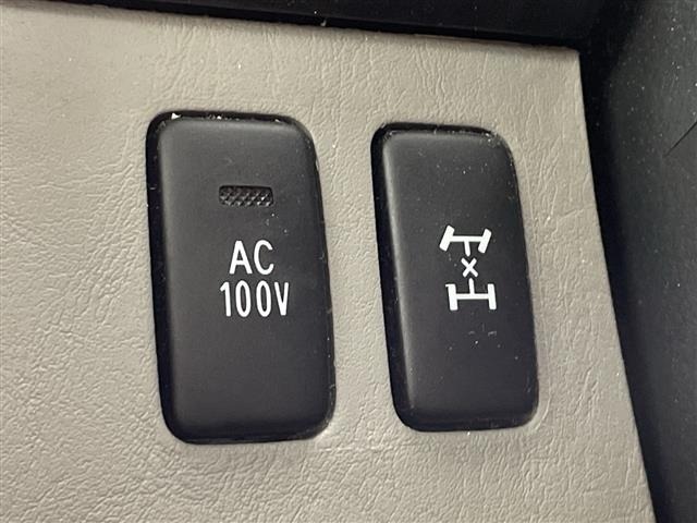 Toyota HILUX SURF 2008 8311604-9