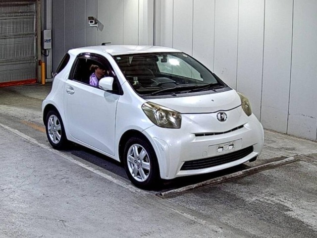 Toyota IQ 2009 8319245-0