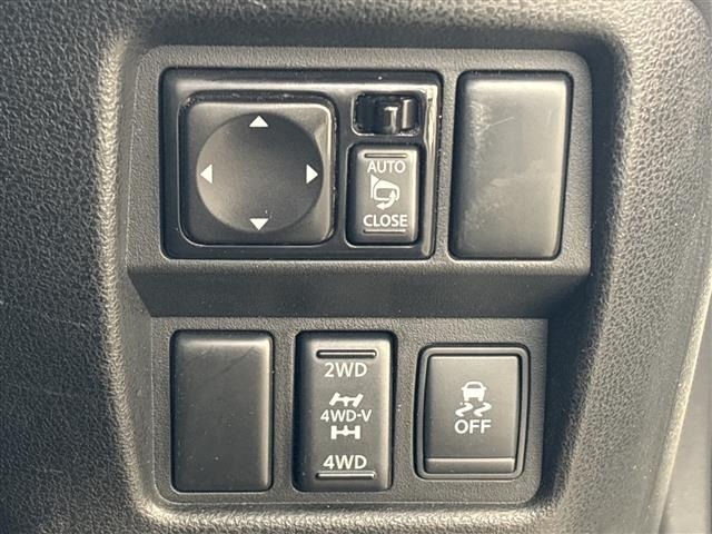 Nissan JUKE 2013 8318808-19
