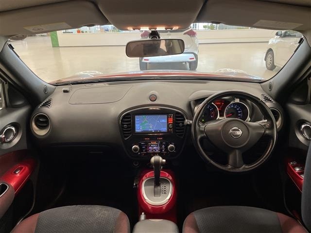 Nissan JUKE 2011 8318817-14