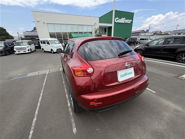 Nissan JUKE 2011 8318819-1