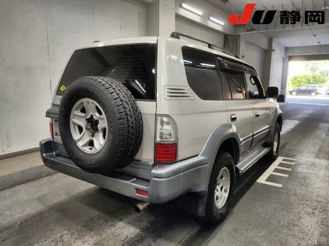 Toyota LAND CRUISER PRADO 1996 8320065-5