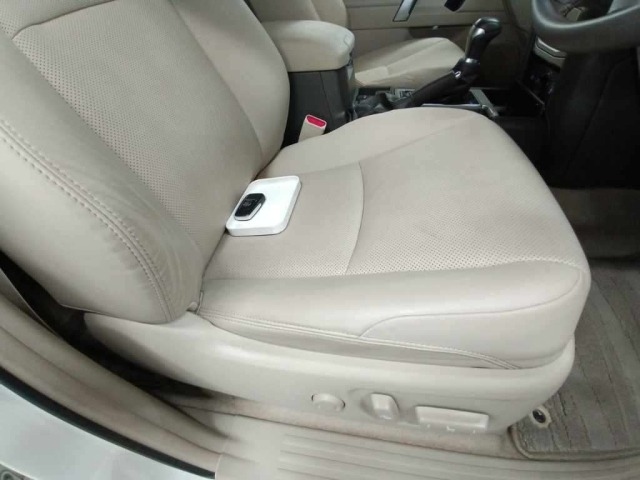 Toyota LAND CRUISER PRADO 2023 8320069-10