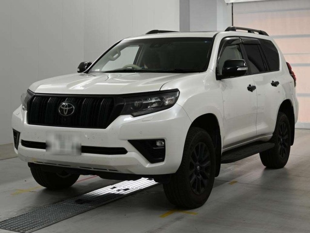 Toyota LAND CRUISER PRADO 2022 8320071-0