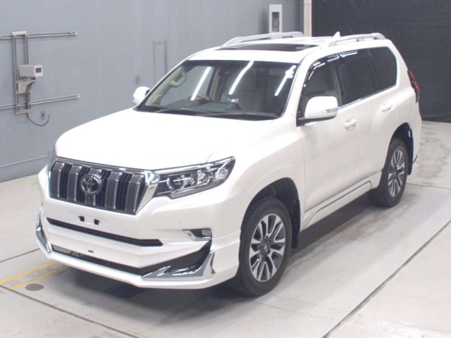 Toyota LAND CRUISER PRADO 2023 8320088-0
