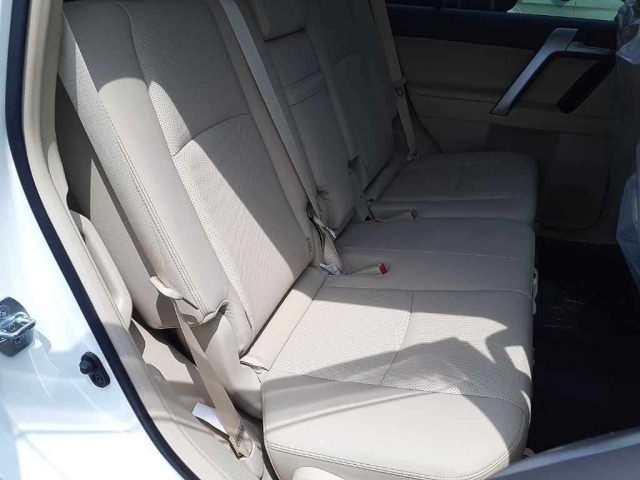 Toyota LAND CRUISER PRADO 2023 8320088-10