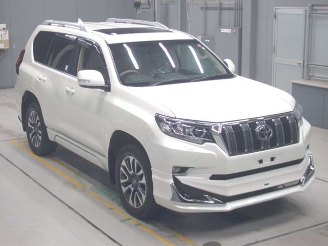 Toyota LAND CRUISER PRADO 2023 8320088-5