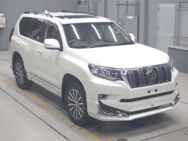 Toyota LAND CRUISER PRADO 2021 8320100-5