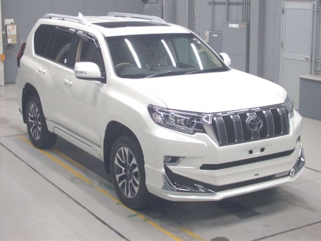 Toyota LAND CRUISER PRADO 2023 8320115-5