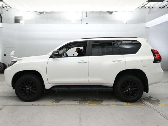 Toyota LAND CRUISER PRADO 2021 8320192-4