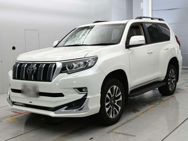 Toyota LAND CRUISER PRADO 2023 8320435-0