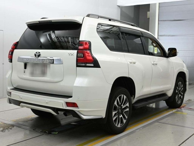 Toyota LAND CRUISER PRADO 2023 8320436-1