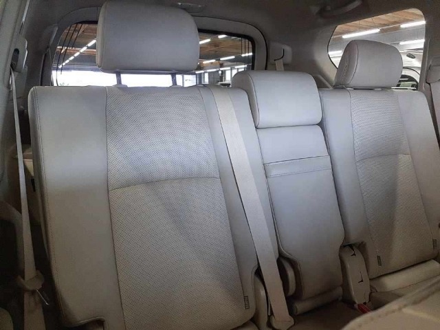 Toyota LAND CRUISER PRADO 2023 8320436-11