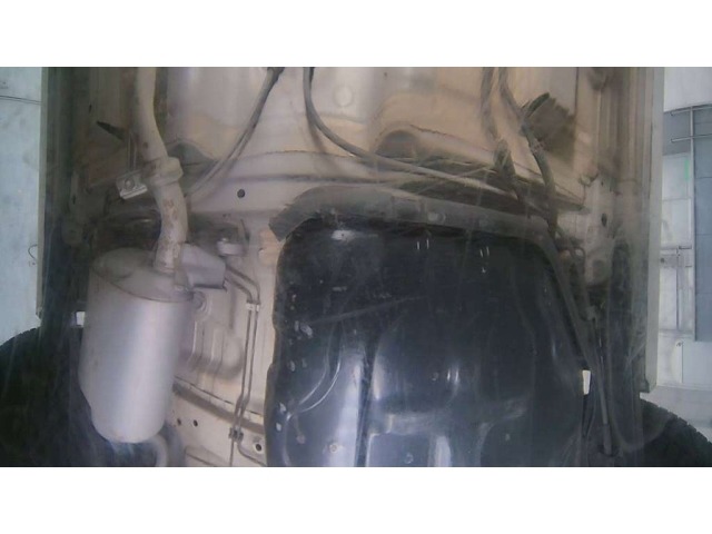 Suzuki LAPIN 2011 8318784-12