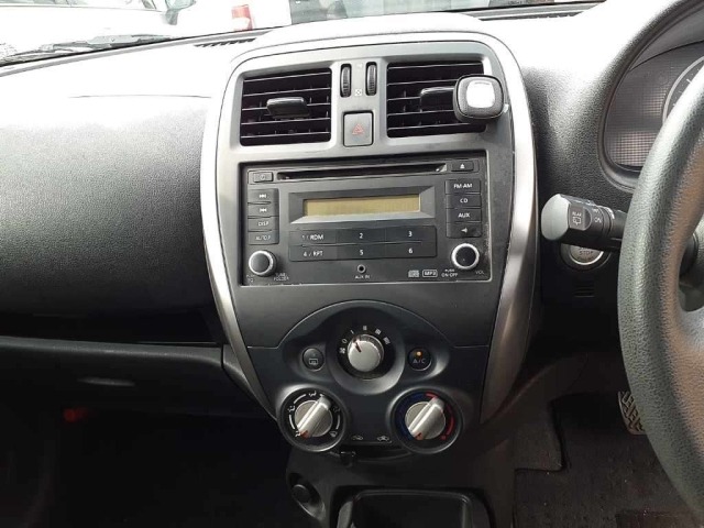 Nissan MARCH 2018 8322508-9