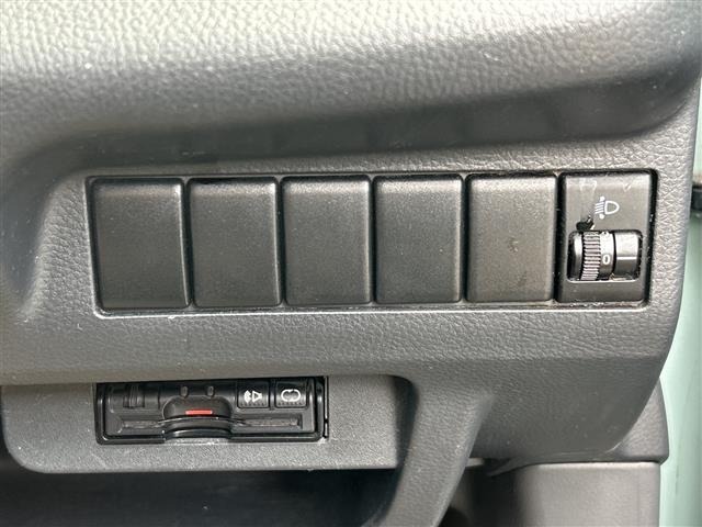 Nissan MOCO 2012 8323035-11