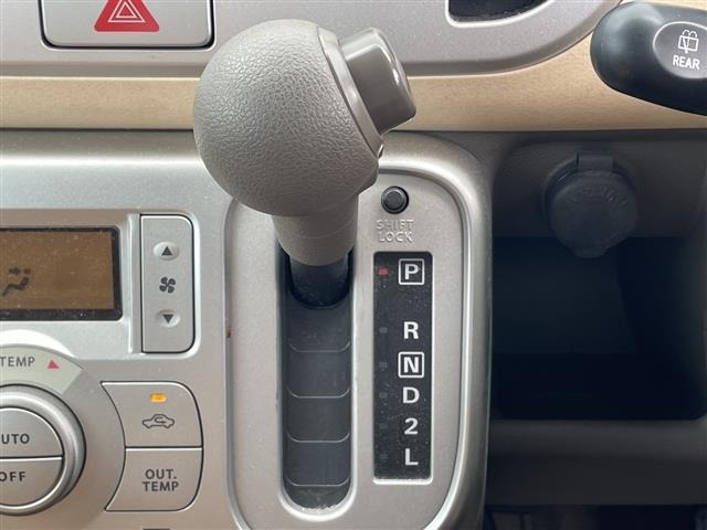 Nissan MOCO 2007 8323048-3