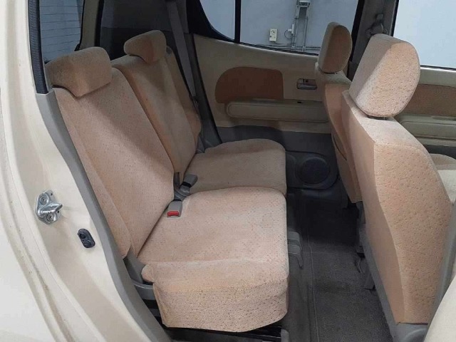 Nissan MOCO 2010 8323064-10
