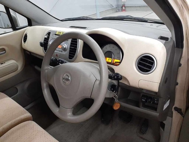 Nissan MOCO 2010 8323064-7