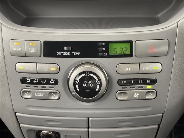 Toyota NOAH 2005 8309083-10