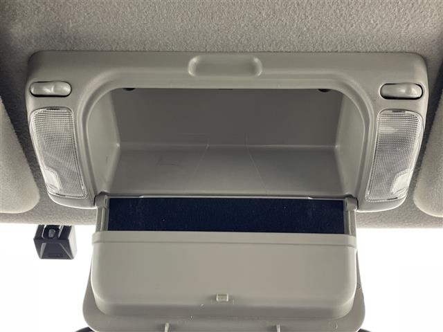 Toyota NOAH 2005 8309083-22
