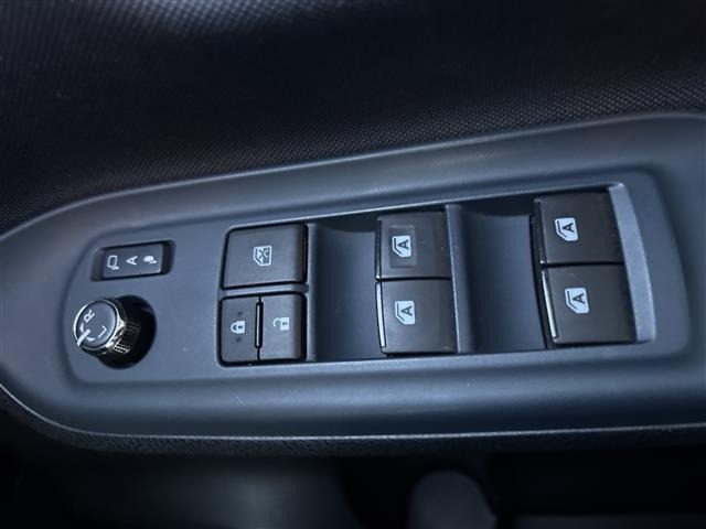 Toyota NOAH 2014 8309084-22