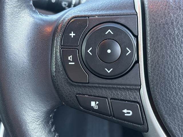 Toyota NOAH 2014 8309084-3