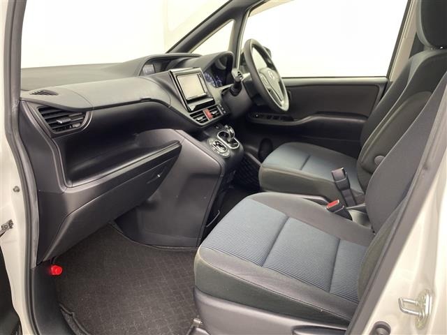 Toyota NOAH 2019 8309100-22