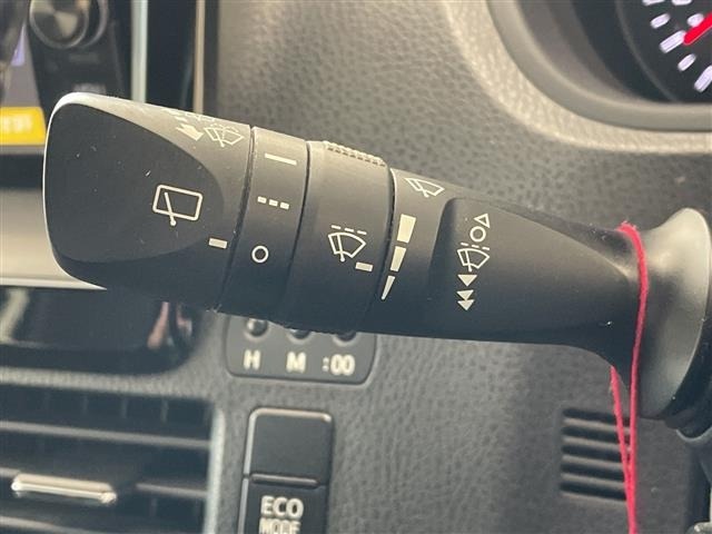 Toyota NOAH 2017 8309103-10