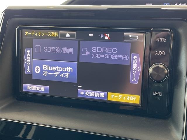 Toyota NOAH 2017 8309103-17