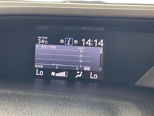 Toyota NOAH 2017 8309103-3