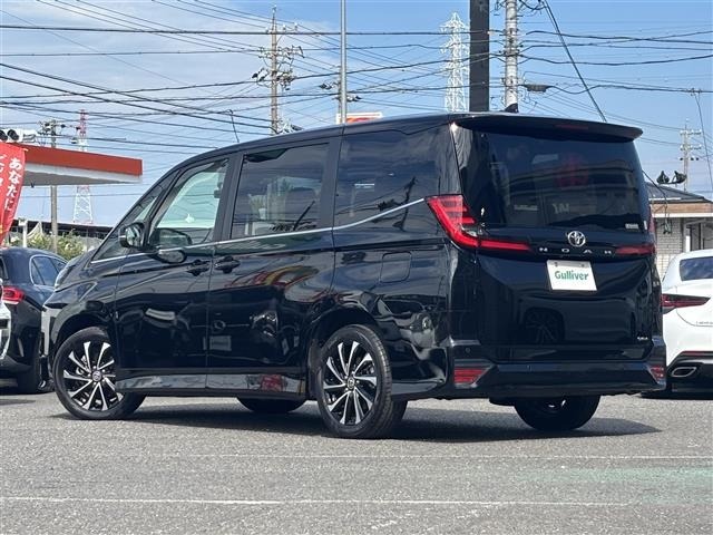 Toyota NOAH 2025 8309106-13