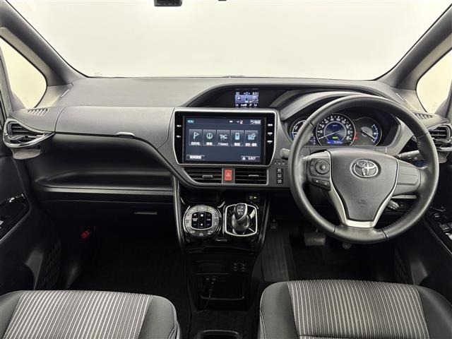 Toyota NOAH 2017 8309109-15